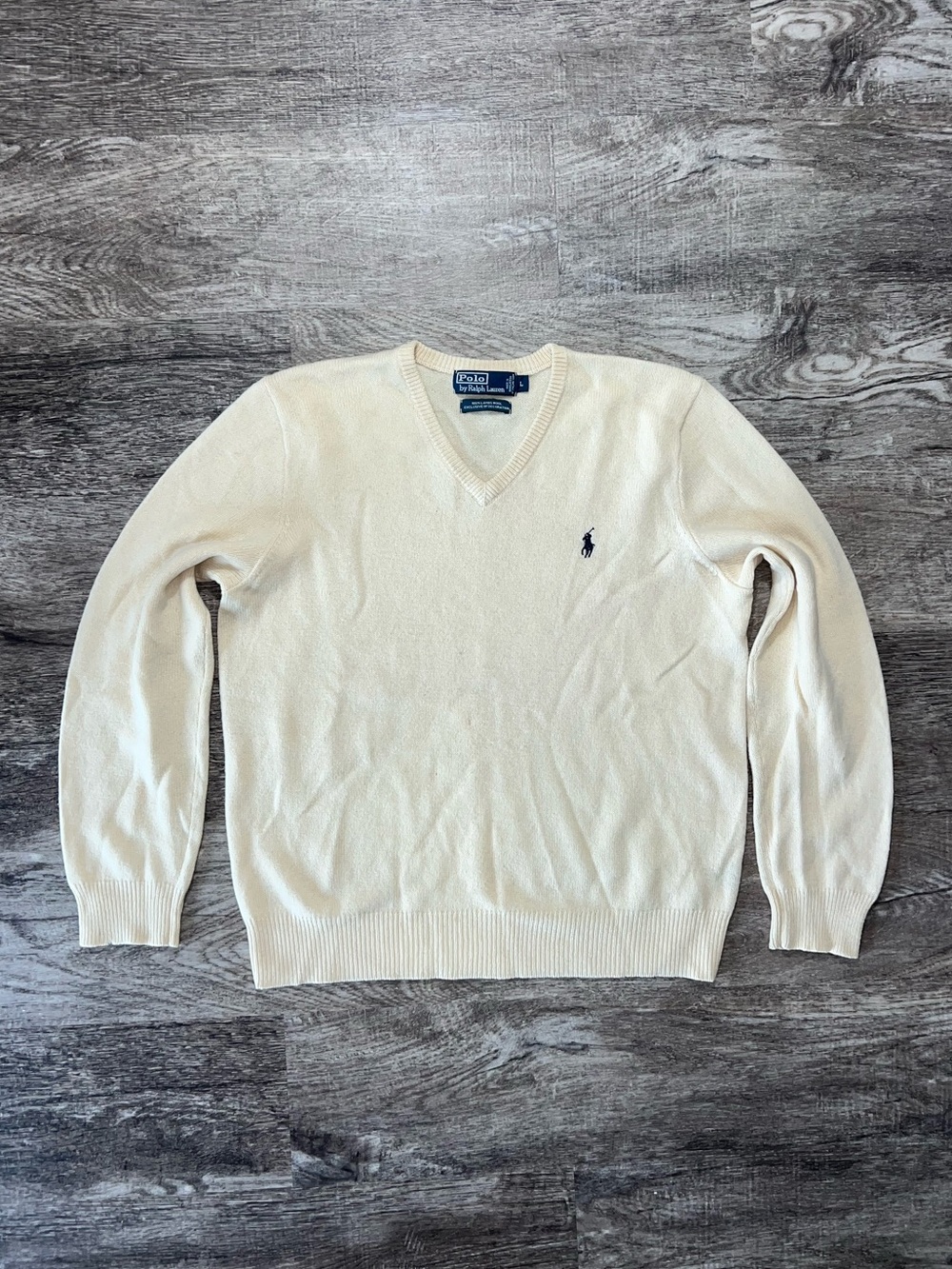 Polo Ralph Lauren Lambs Wool Preppy Cream V-Neck Sweater Men’s Size Large
